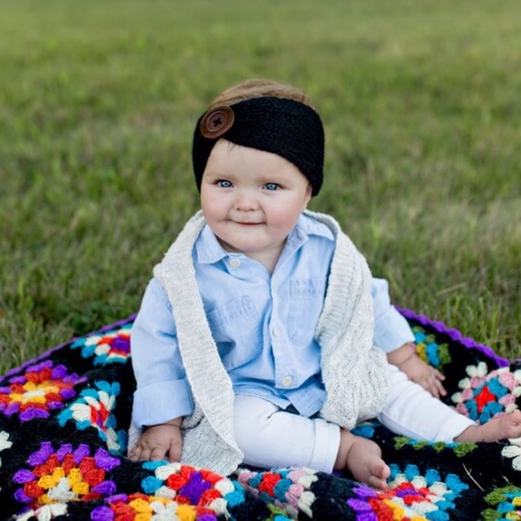 Blushing Heart Knit Button Headband 3pk - Picture 3 of 4
